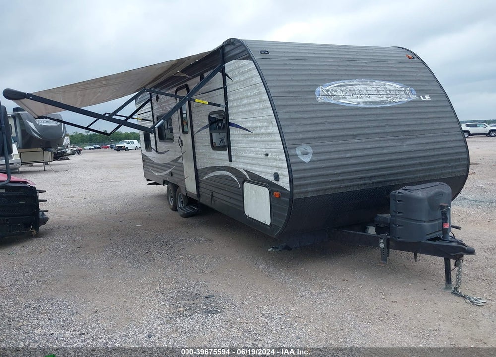 2018 ASPEN TRAIL LE 25BH VIN: 4YDT25B2XJ8922178