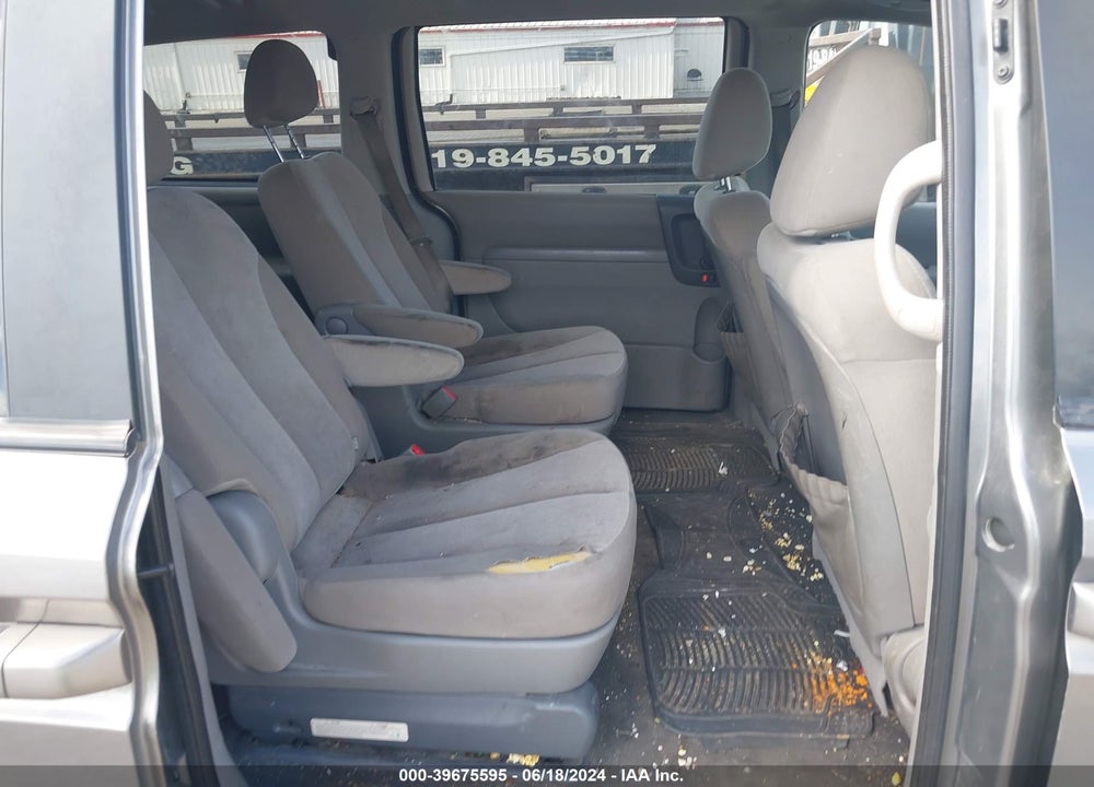 2011 KIA SEDONA LX VIN: KNDMG4C7XB6372667