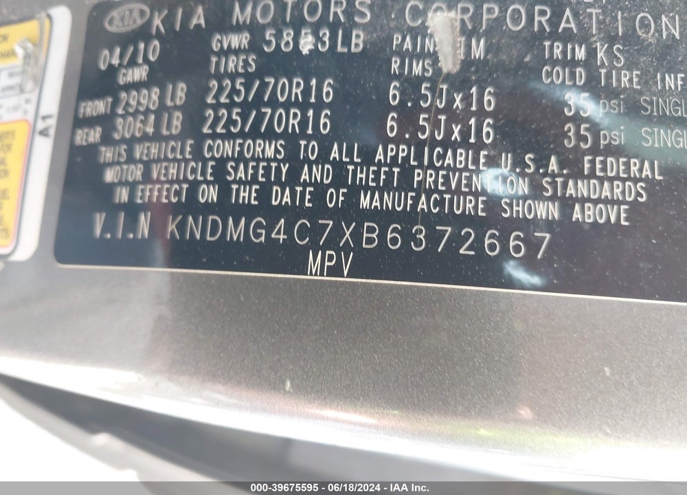2011 KIA SEDONA LX VIN: KNDMG4C7XB6372667