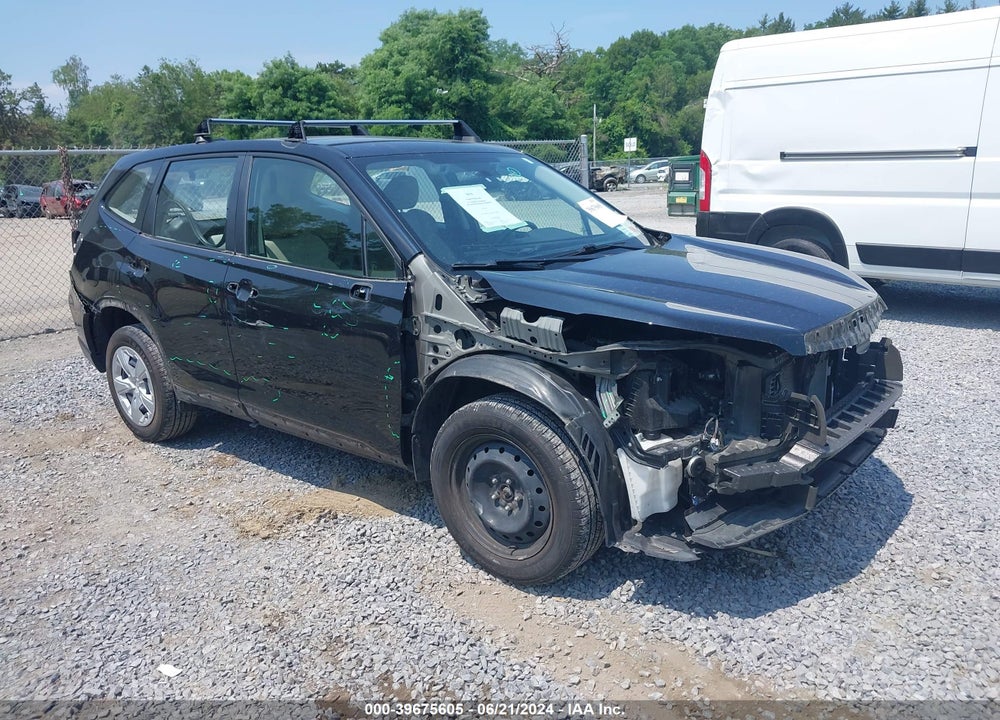 2021 SUBARU FORESTER VIN: JF2SKAAC2MH486045