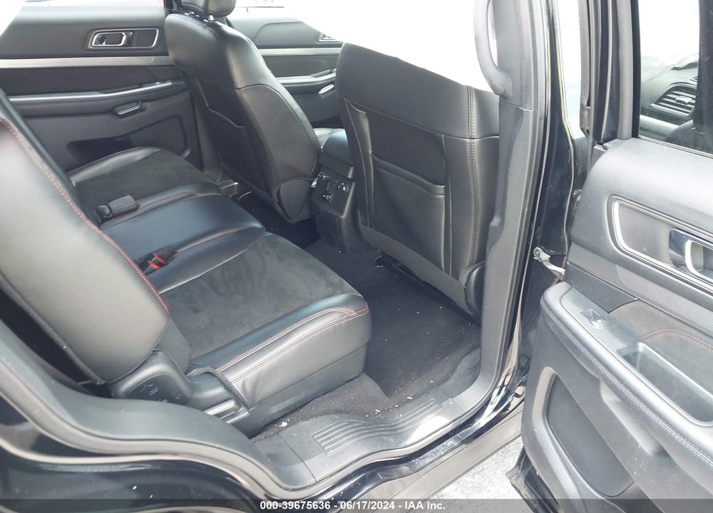 2018 FORD EXPLORER XLT VIN: 1FM5K7DH9JGC23649
