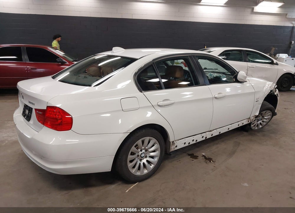 2009 BMW 328I XDRIVE VIN: WBAPK73579A451374