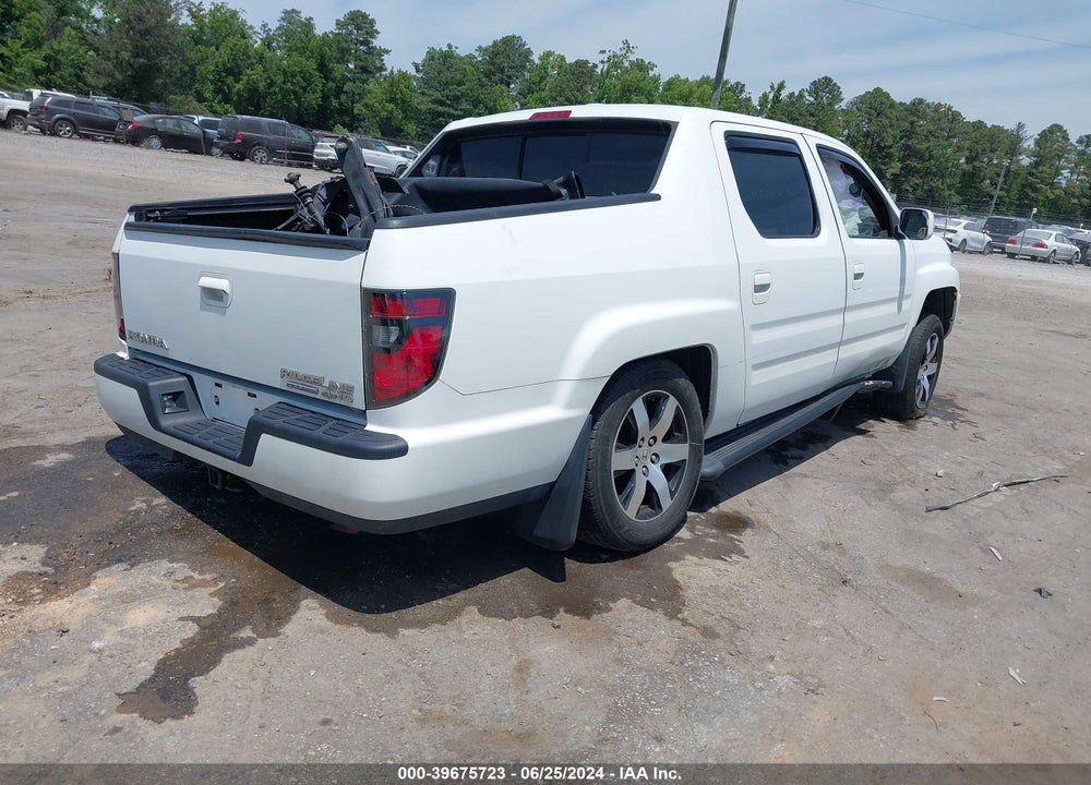 2014 HONDA RIDGELINE SE VIN: 5FPYK1F62EB005313