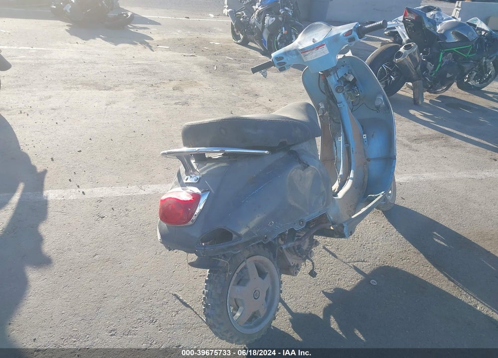 2008 VESPA LX 50 VIN: ZAPC386B085008673