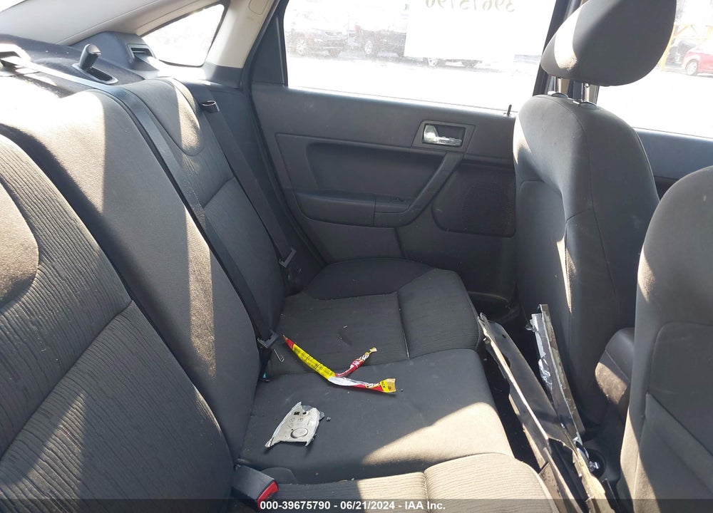 2008 FORD FOCUS SE/SES VIN: 1FAHP35N18W167681