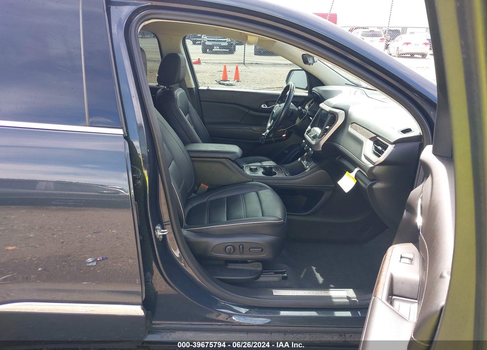 2021 GMC ACADIA AWD DENALI VIN: 1GKKNXLS8MZ118075