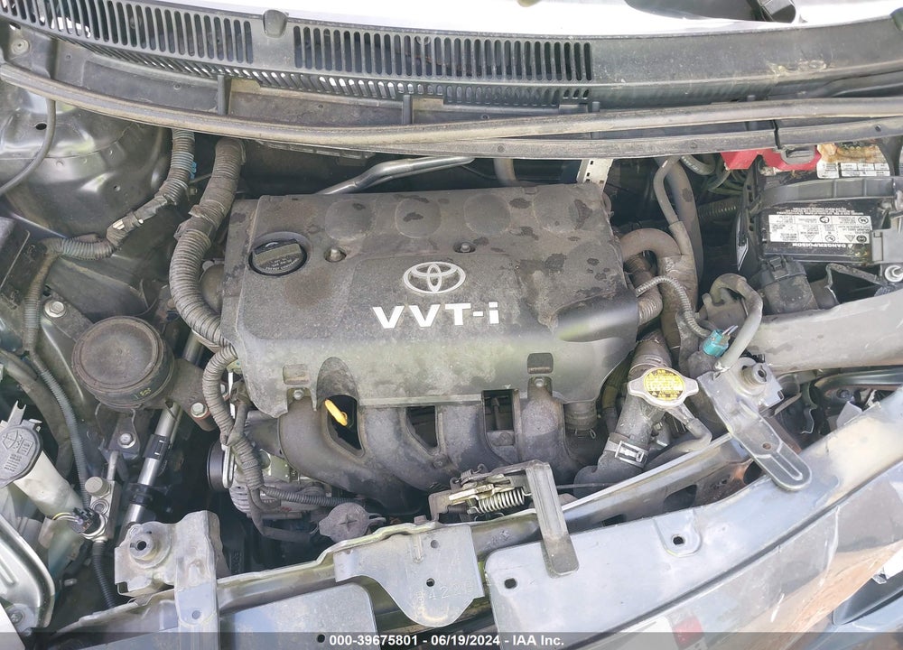 2010 TOYOTA YARIS VIN: JTDBT4K31A1357763