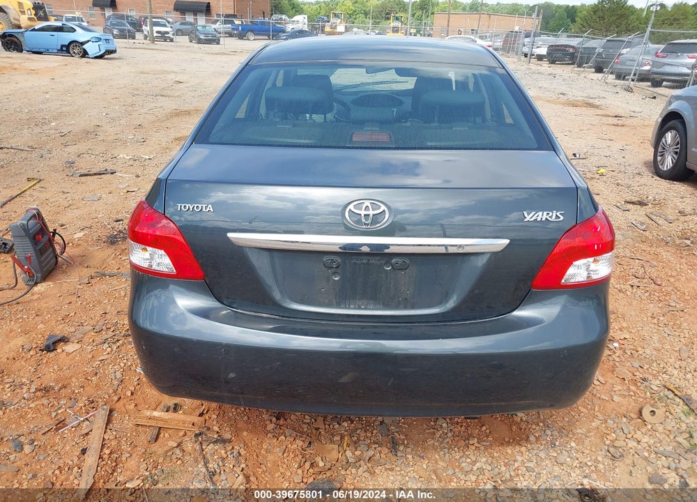 2010 TOYOTA YARIS VIN: JTDBT4K31A1357763