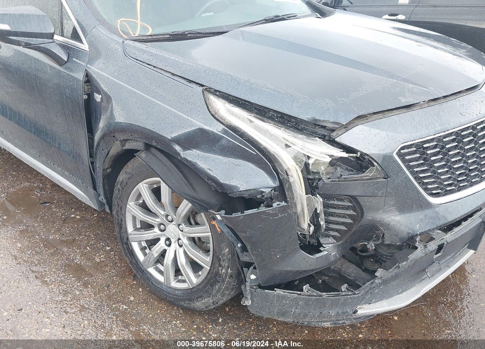 2019 CADILLAC XT4 PREMIUM LUXURY VIN: 1GYFZCR45KF200079