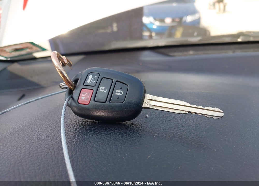 2014 TOYOTA CAMRY SE VIN: 4T1BF1FK3EU829534