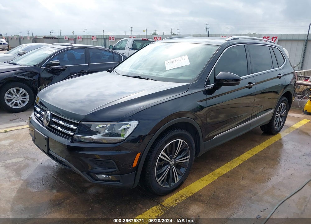 2018 VOLKSWAGEN TIGUAN VIN: 3VV2B7AX8JM029432