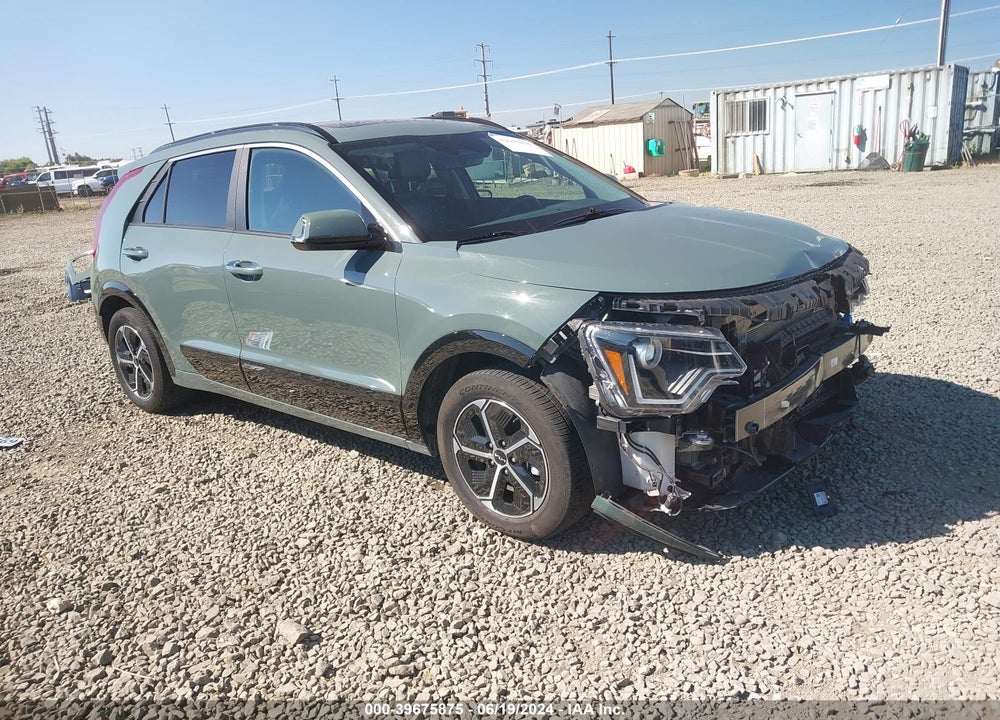 2023 KIA NIRO SX VIN: KNDCT3LE9P5095961