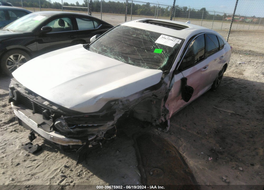 2018 HONDA ACCORD EX VIN: 1HGCV1F45JA261832