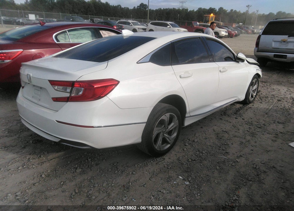 2018 HONDA ACCORD EX VIN: 1HGCV1F45JA261832