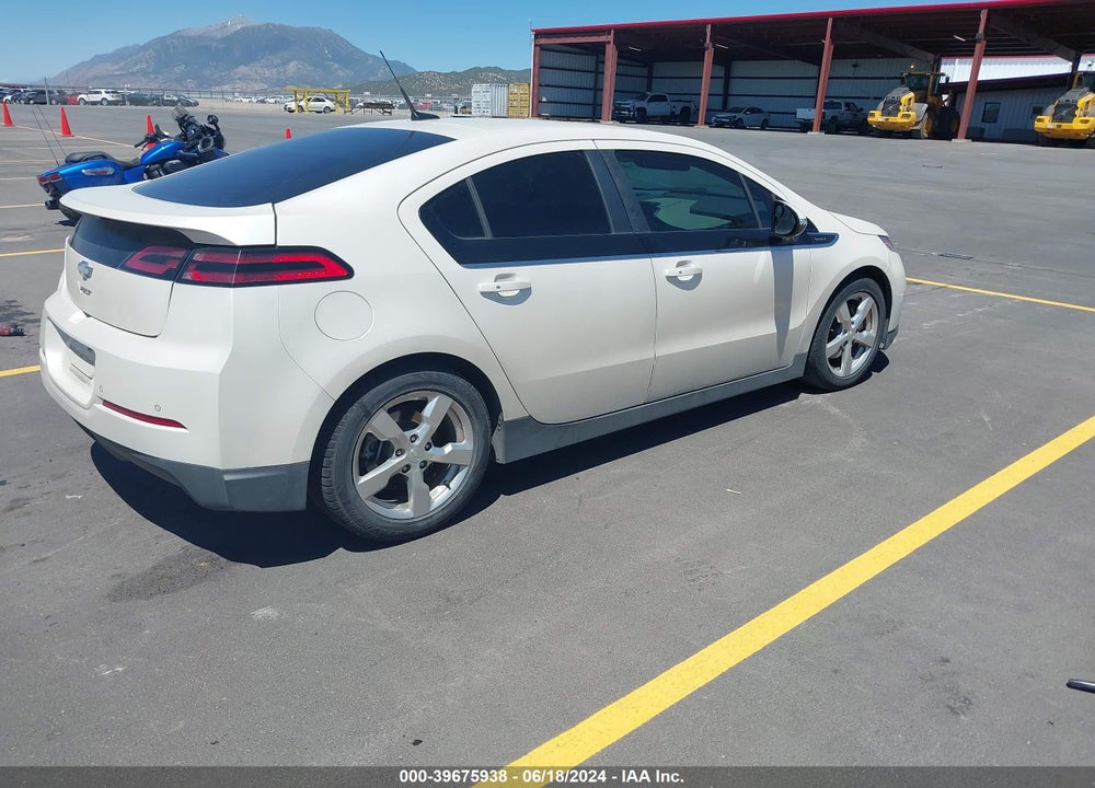 2013 CHEVROLET VOLT VIN: 1G1RB6E48DU106574