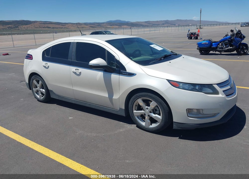 2013 CHEVROLET VOLT VIN: 1G1RB6E48DU106574
