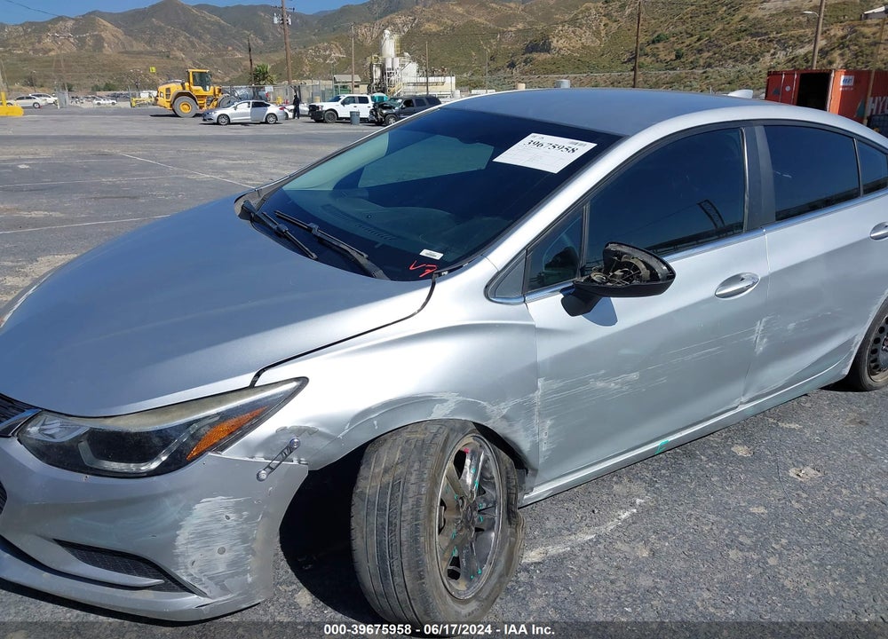 2016 CHEVROLET CRUZE LT AUTO VIN: 1G1BE5SM5G7233356