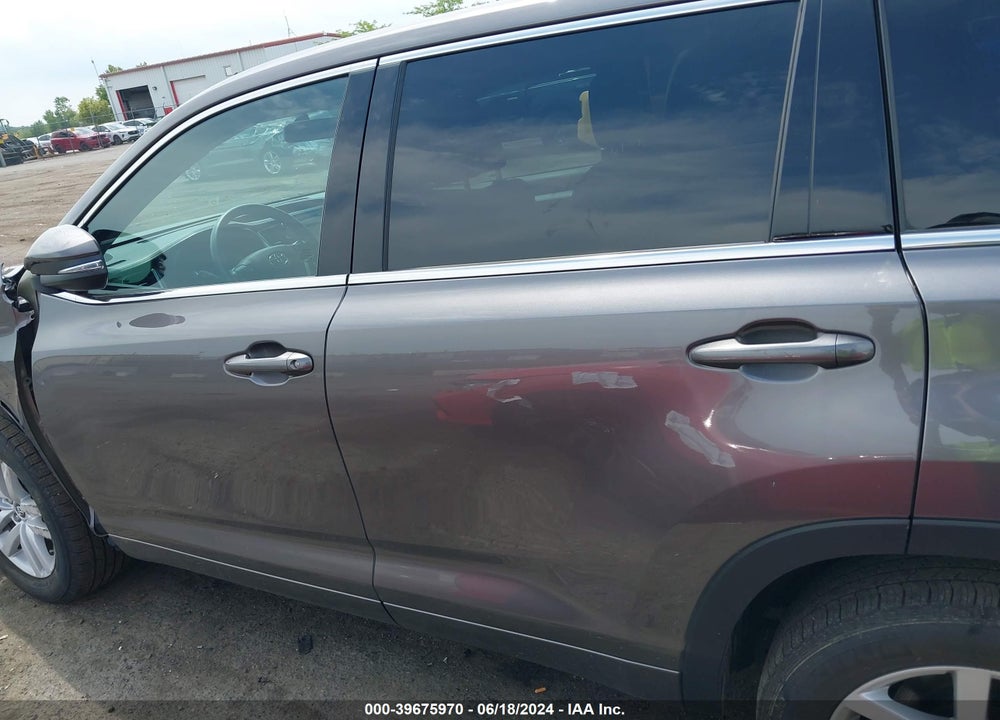 2016 TOYOTA HIGHLANDER LE VIN: 5TDZARFH8GS019876