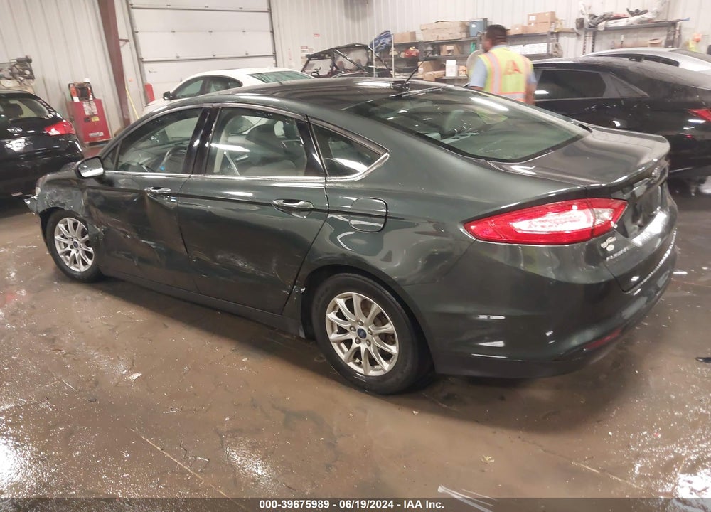 2015 FORD FUSION S VIN: 3FA6P0G79FR194275