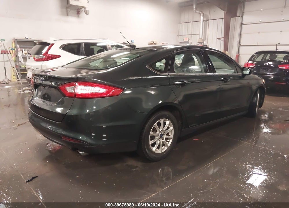 2015 FORD FUSION S VIN: 3FA6P0G79FR194275