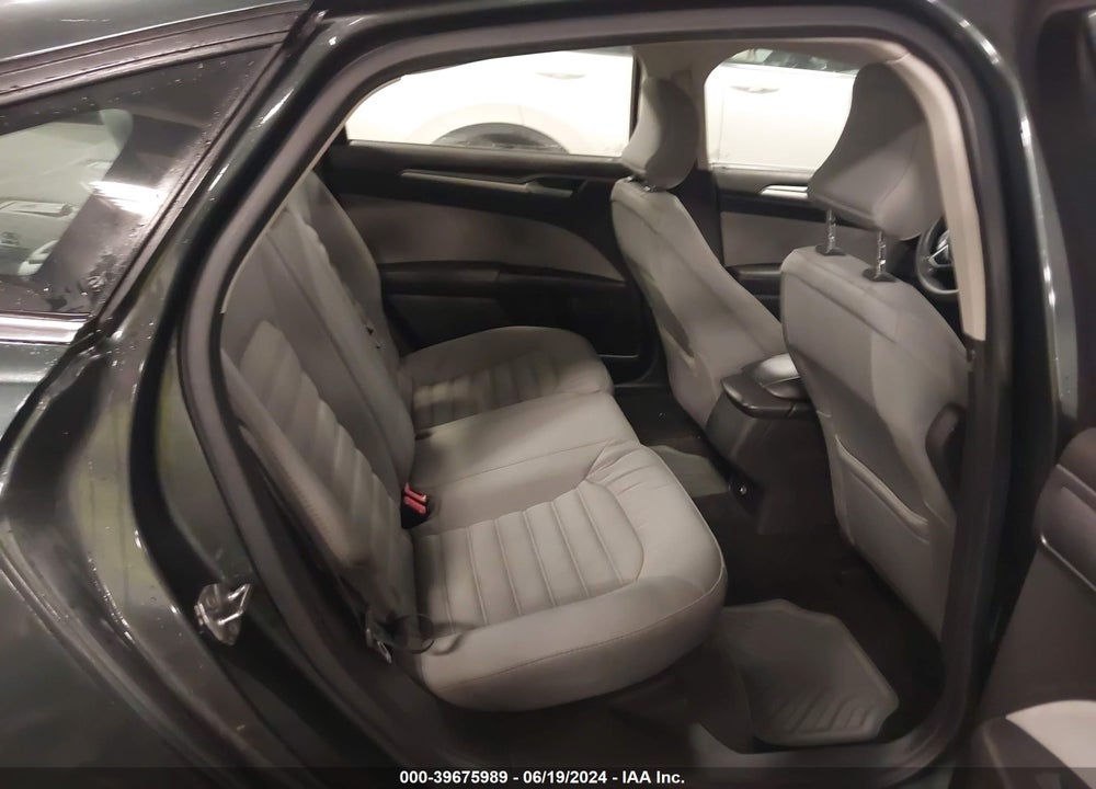 2015 FORD FUSION S VIN: 3FA6P0G79FR194275