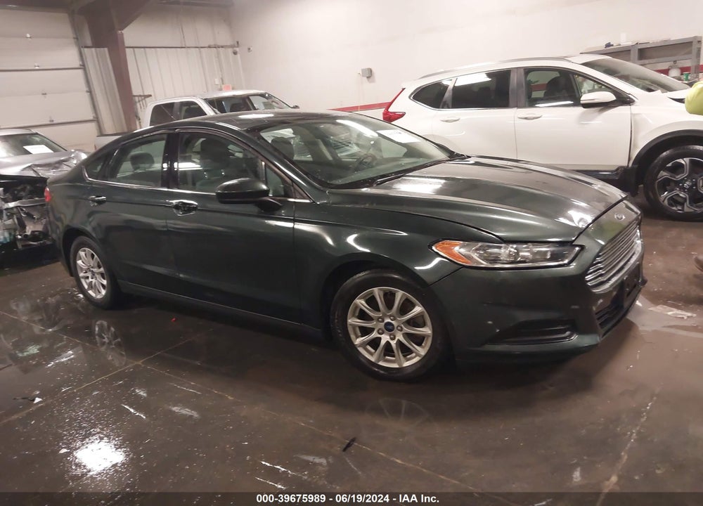 2015 FORD FUSION S VIN: 3FA6P0G79FR194275