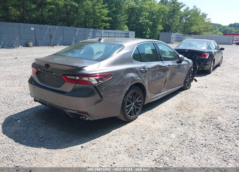 2021 TOYOTA CAMRY SE VIN: 4T1G11AK6MU413438