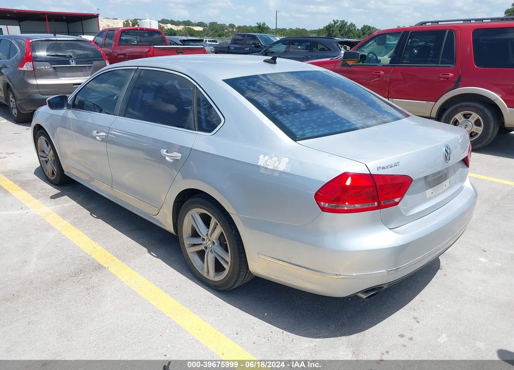 2013 VOLKSWAGEN PASSAT 3.6L V6 SEL PREMIUM VIN: 1VWCM7A35DC062174