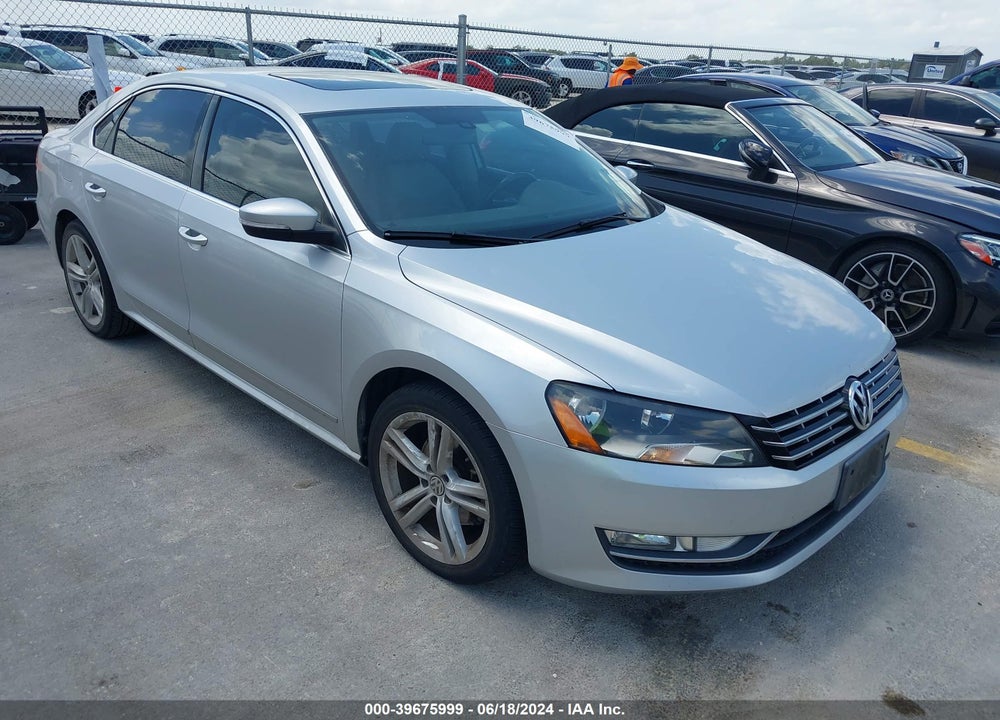 2013 VOLKSWAGEN PASSAT 3.6L V6 SEL PREMIUM VIN: 1VWCM7A35DC062174