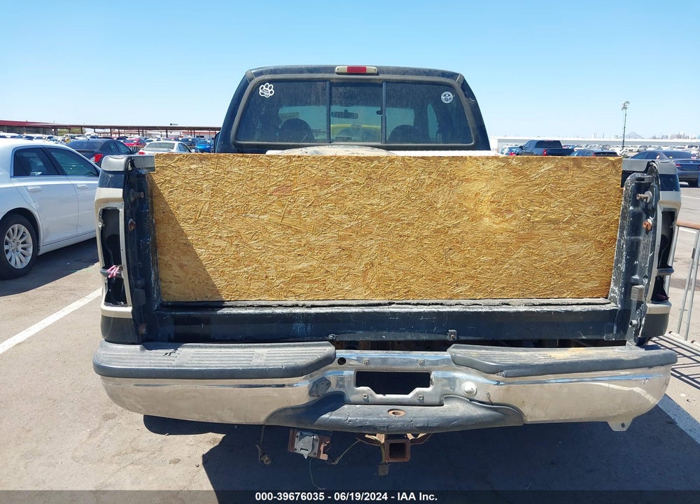2000 FORD F350 SUPER DUTY VIN: 1FTWW33F2YEC55032