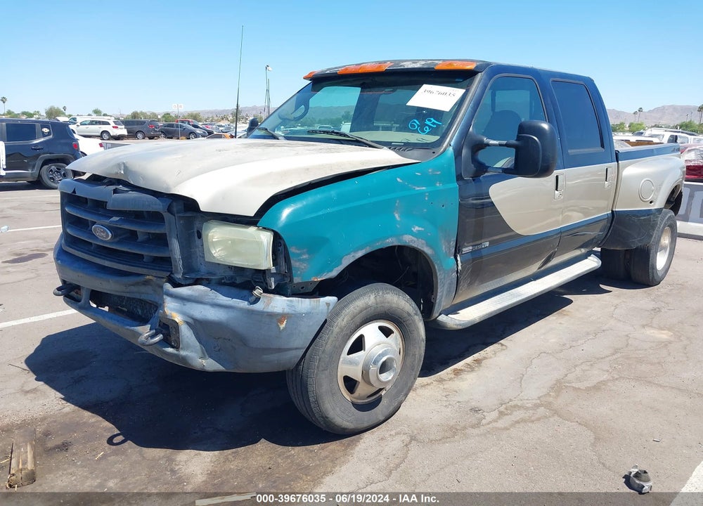 2000 FORD F350 SUPER DUTY VIN: 1FTWW33F2YEC55032