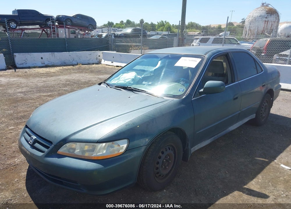 2002 HONDA ACCORD 3.0 LX VIN: 1HGCG16422A069585