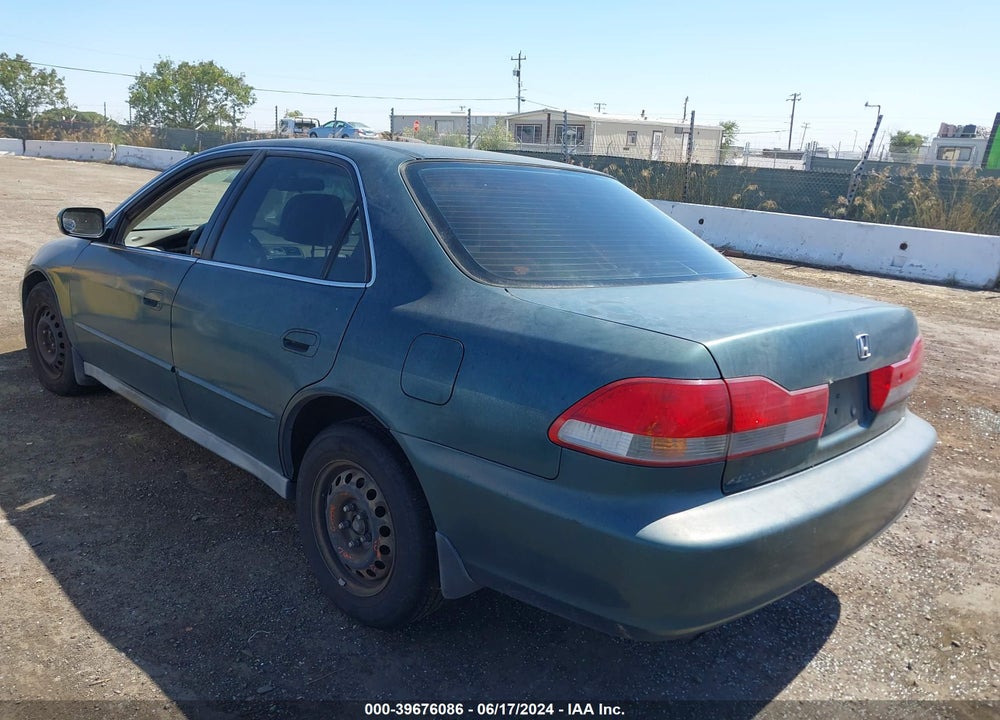 2002 HONDA ACCORD 3.0 LX VIN: 1HGCG16422A069585