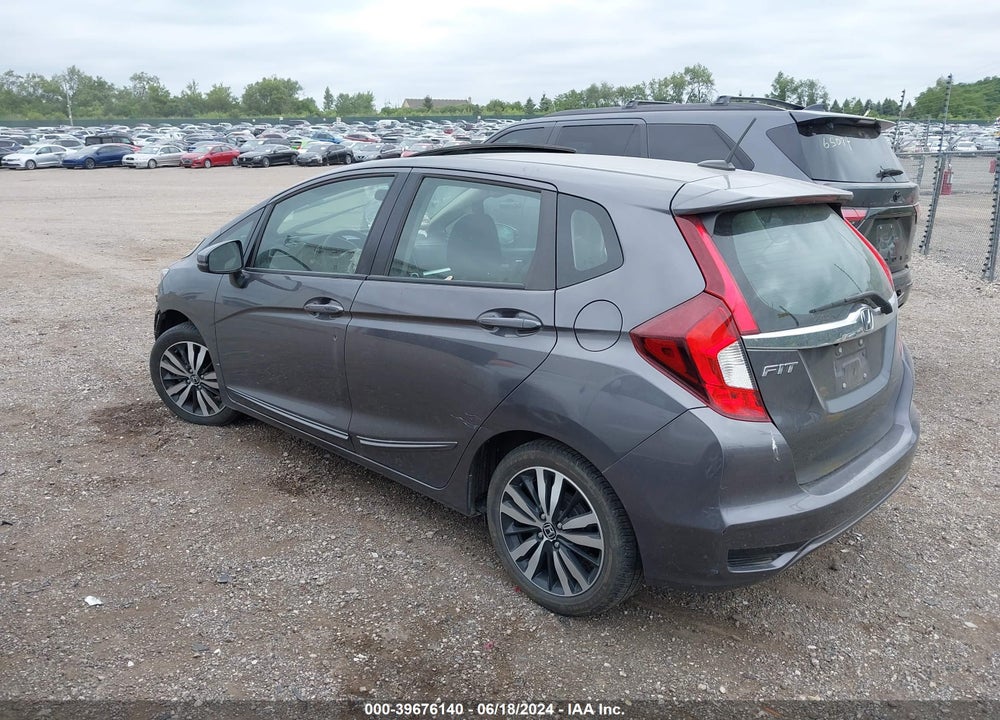 2018 HONDA FIT EX VIN: 3HGGK5H89JM717898