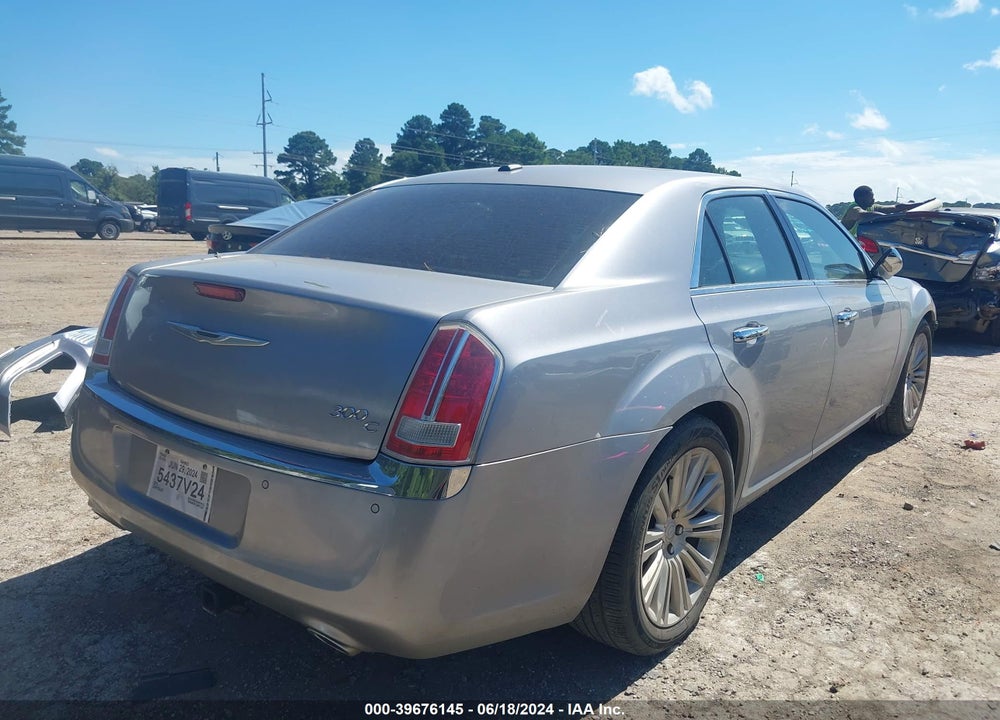 2013 CHRYSLER 300C VIN: 2C3CCAET4DH679113