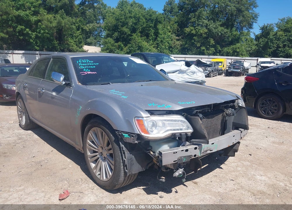 2013 CHRYSLER 300C VIN: 2C3CCAET4DH679113