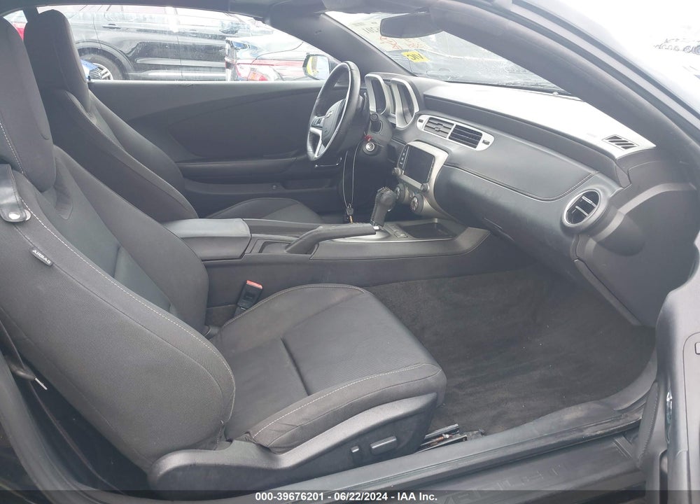 2015 CHEVROLET CAMARO 1LT VIN: 2G1FD3D32F9146900