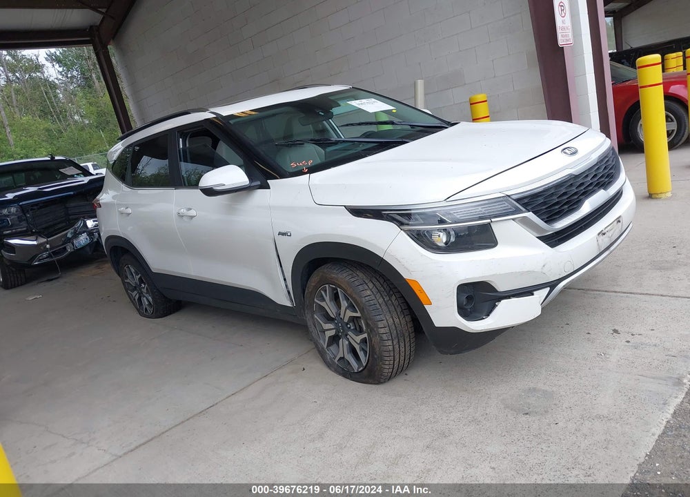 2021 KIA SELTOS EX VIN: KNDERCAA2M7207989