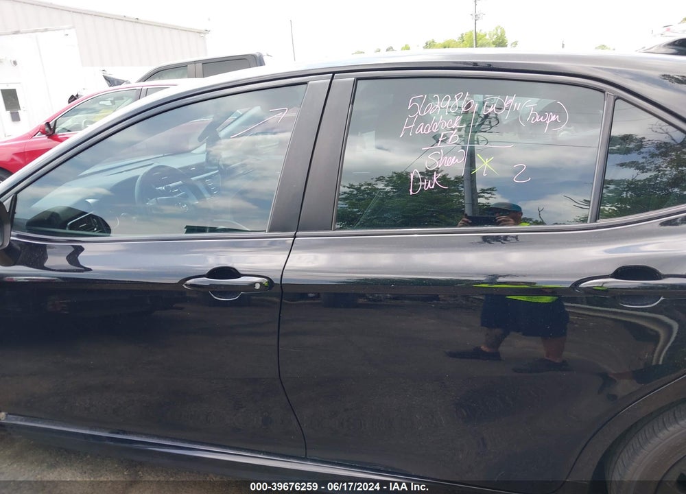 2020 TOYOTA CAMRY SE NIGHTSHADE EDITION VIN: 4T1G11AK6LU305593