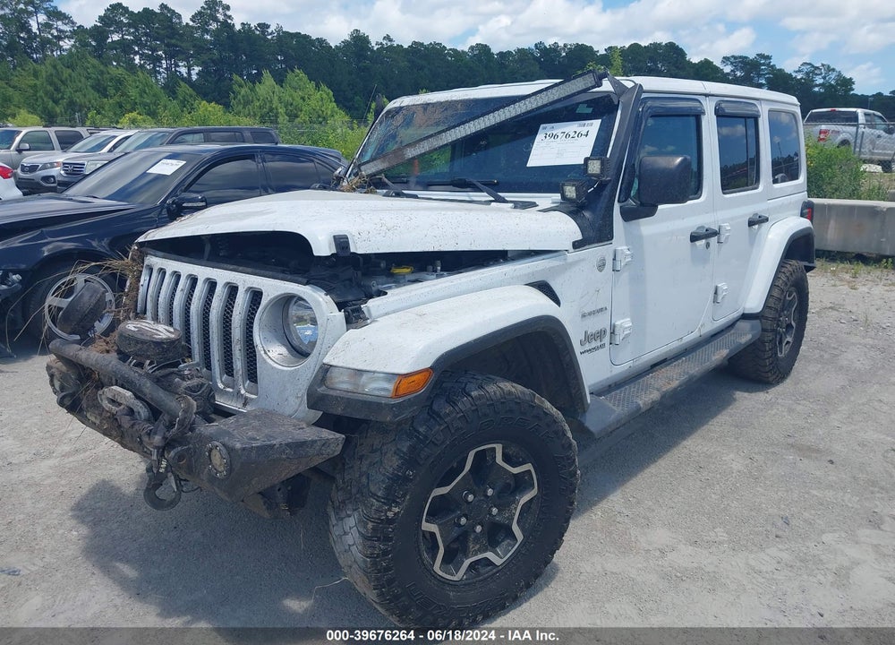 2018 JEEP WRANGLER UNLIMITED SAHARA 4X4 VIN: 1C4HJXEN6JW211604