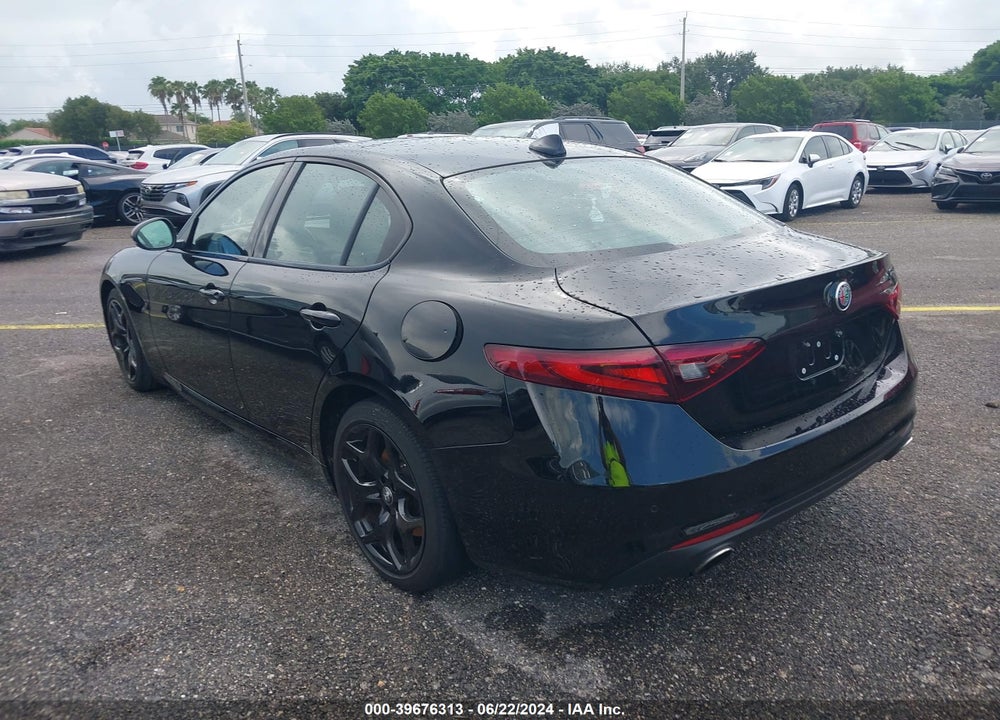 2021 ALFA ROMEO GIULIA RWD VIN: ZARFAMANXM7647498