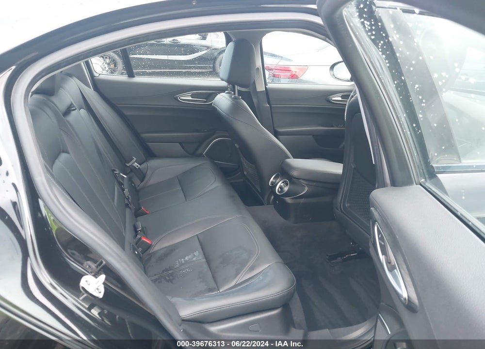 2021 ALFA ROMEO GIULIA RWD VIN: ZARFAMANXM7647498