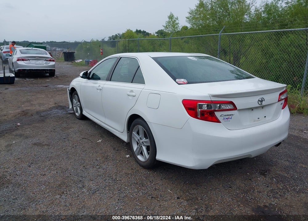 2013 TOYOTA CAMRY SE VIN: 4T1BF1FK5DU707076