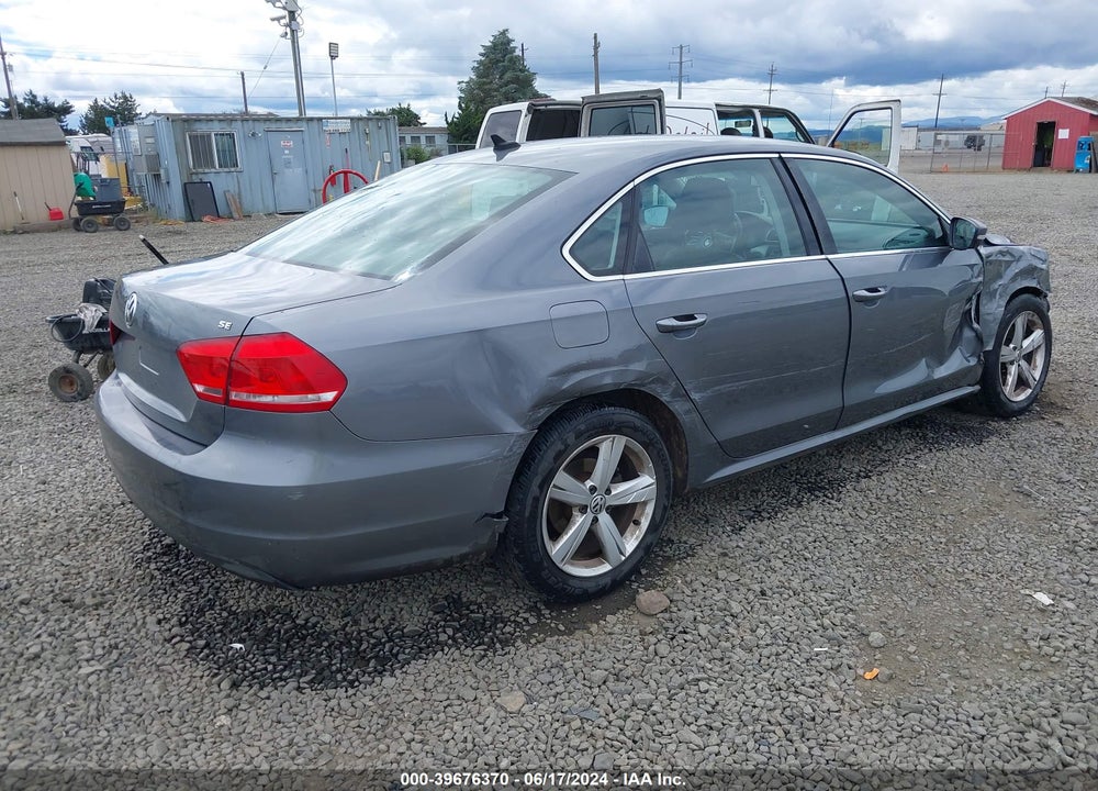 2013 VOLKSWAGEN PASSAT 2.5L SE VIN: 1VWBP7A37DC088259