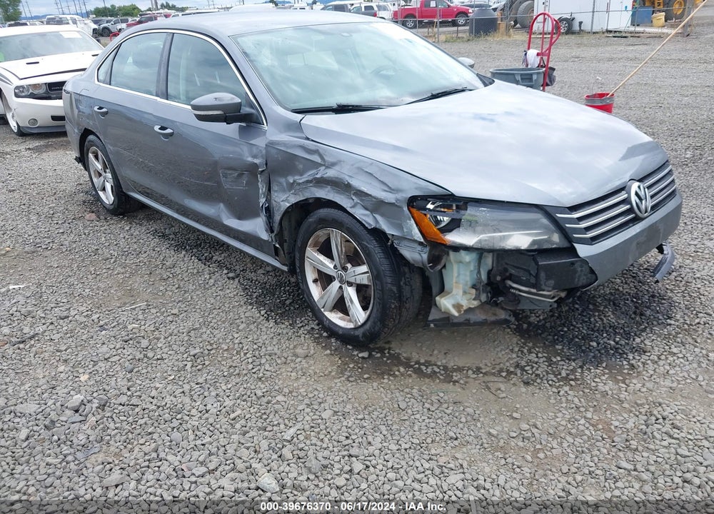 2013 VOLKSWAGEN PASSAT 2.5L SE VIN: 1VWBP7A37DC088259