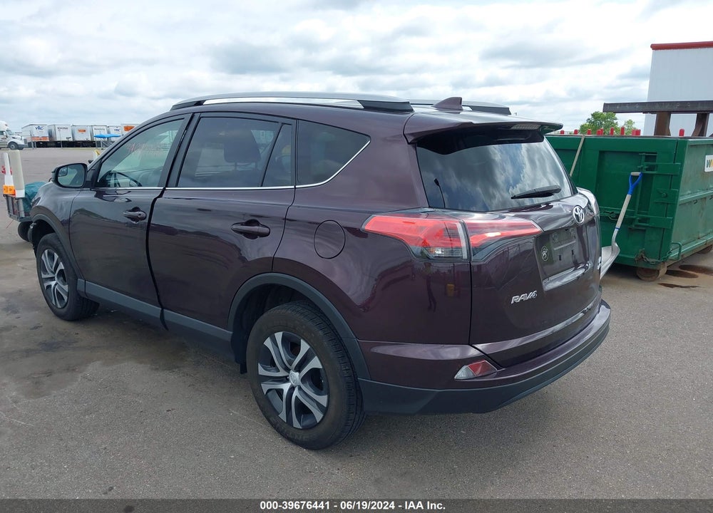 2018 TOYOTA RAV4 LE VIN: 2T3BFREV5JW787461