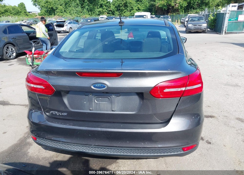 2015 FORD FOCUS S VIN: 1FADP3E20FL280024
