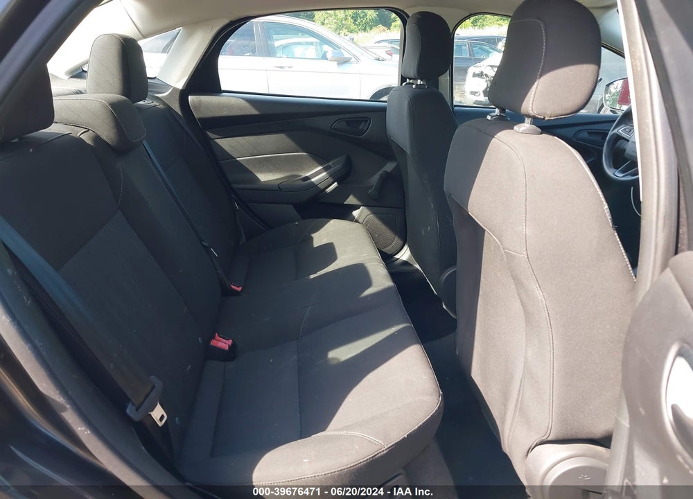 2015 FORD FOCUS S VIN: 1FADP3E20FL280024