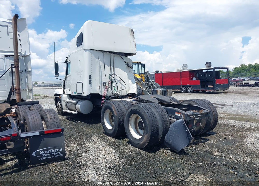 2005 FREIGHTLINER ST120 ST120 VIN: 1FUJBBCK05LU45800