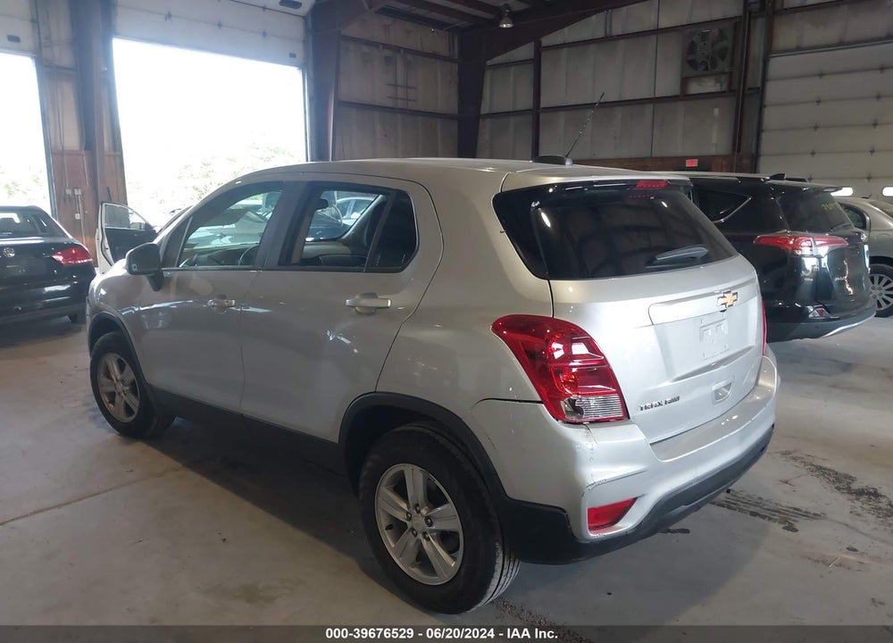 2022 CHEVROLET TRAX AWD LS VIN: KL7CJNSM7NB545399